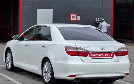 Toyota Camry, 2015 год, 1 850 000 рублей, 4 фотография
