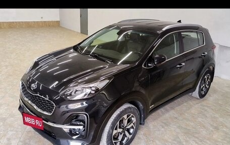 KIA Sportage IV рестайлинг, 2019 год, 2 410 000 рублей, 3 фотография