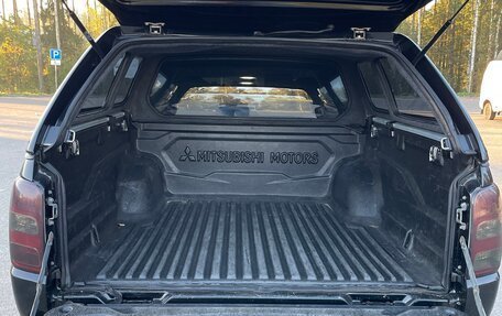 Mitsubishi L200 IV рестайлинг, 2015 год, 1 650 000 рублей, 10 фотография