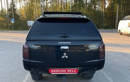 Mitsubishi L200 IV рестайлинг, 2015 год, 1 650 000 рублей, 4 фотография