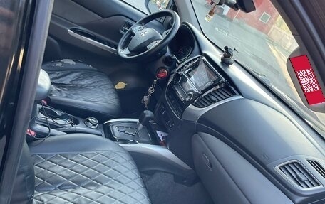 Mitsubishi L200 IV рестайлинг, 2015 год, 1 650 000 рублей, 8 фотография