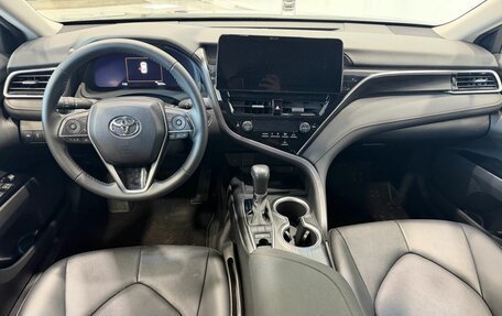 Toyota Camry, 2023 год, 4 199 000 рублей, 8 фотография