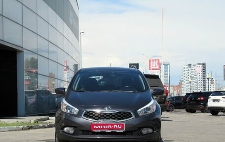 KIA cee'd III, 2015 год, 1 320 000 рублей, 2 фотография