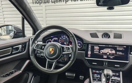 Porsche Cayenne III, 2021 год, 12 590 000 рублей, 16 фотография