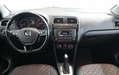 Volkswagen Polo VI (EU Market), 2017 год, 979 000 рублей, 11 фотография