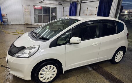 Honda Fit III, 2010 год, 685 000 рублей, 8 фотография