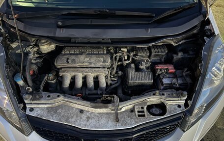 Honda Fit III, 2010 год, 685 000 рублей, 16 фотография