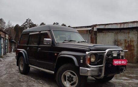 Nissan Safari IV, 1993 год, 1 300 000 рублей, 6 фотография