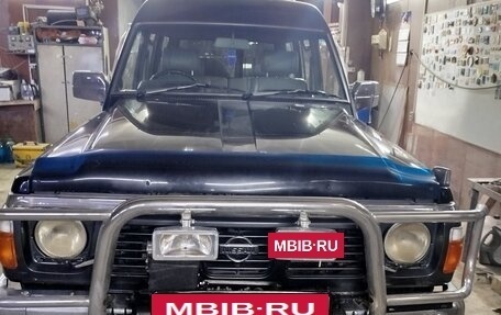 Nissan Safari IV, 1993 год, 1 300 000 рублей, 4 фотография