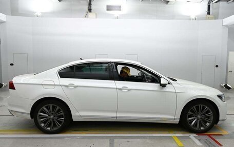 Volkswagen Passat B8 рестайлинг, 2022 год, 1 720 010 рублей, 4 фотография