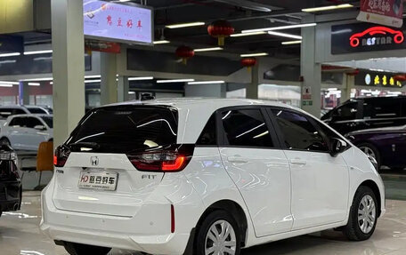 Honda Fit, 2022 год, 1 155 123 рублей, 6 фотография