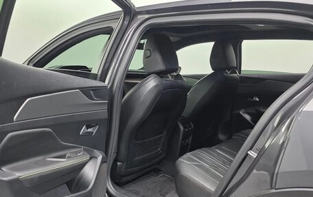 Peugeot 408, 2023 год, 2 240 000 рублей, 20 фотография