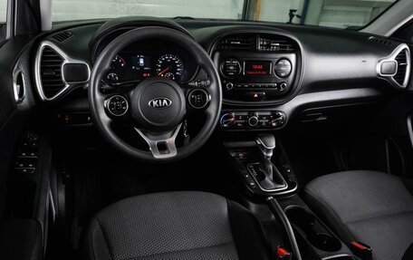 KIA Soul III, 2021 год, 1 819 000 рублей, 6 фотография