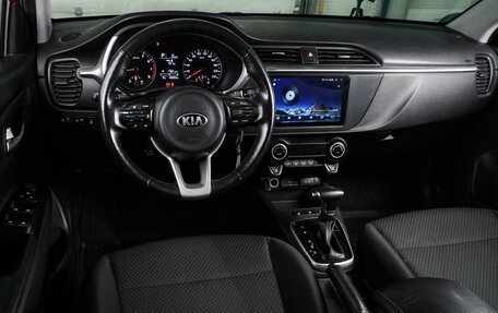 KIA Rio IV, 2021 год, 1 649 000 рублей, 6 фотография