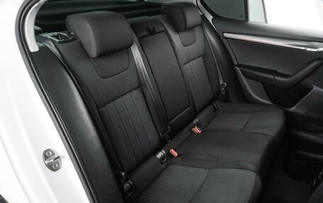 Skoda Octavia, 2017 год, 1 699 000 рублей, 7 фотография