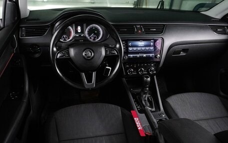 Skoda Octavia, 2017 год, 1 699 000 рублей, 6 фотография