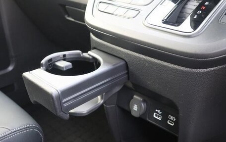 Honda Stepwgn, 2025 год, 2 500 000 рублей, 27 фотография