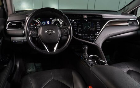 Toyota Camry, 2021 год, 3 199 000 рублей, 7 фотография