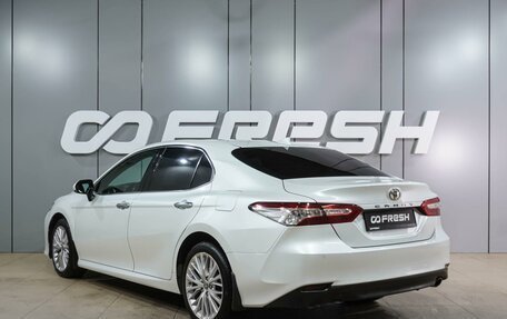 Toyota Camry, 2021 год, 3 199 000 рублей, 2 фотография