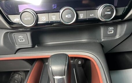 Honda Vezel, 2022 год, 1 824 000 рублей, 13 фотография