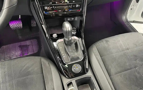 Volkswagen T-Roc I, 2023 год, 1 510 888 рублей, 17 фотография