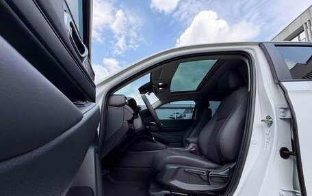 Honda Vezel, 2022 год, 1 749 000 рублей, 7 фотография