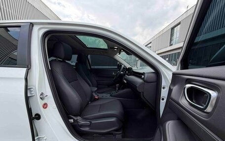 Honda Vezel, 2022 год, 1 749 000 рублей, 8 фотография