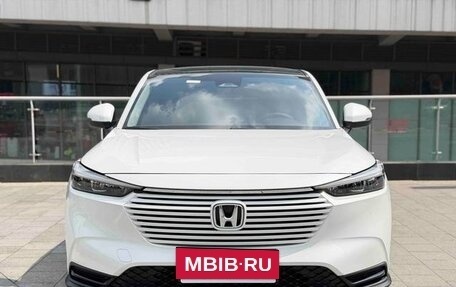 Honda Vezel, 2022 год, 1 749 000 рублей, 2 фотография