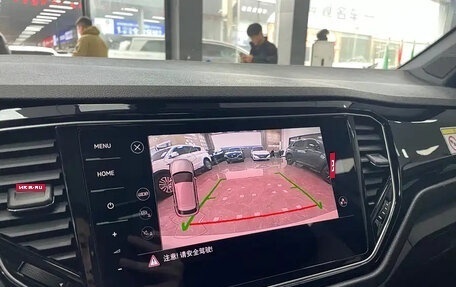 Volkswagen T-Roc I, 2023 год, 1 510 888 рублей, 16 фотография