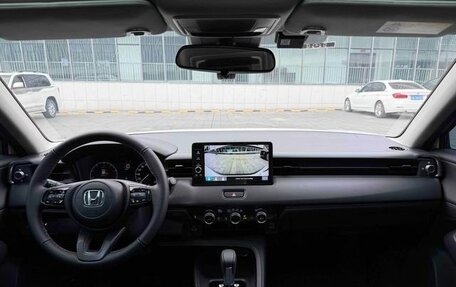 Honda Vezel, 2022 год, 1 749 000 рублей, 9 фотография