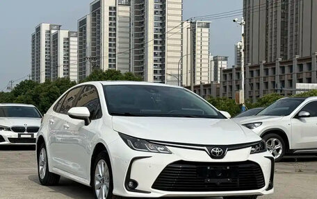 Toyota Corolla, 2023 год, 1 350 123 рублей, 3 фотография