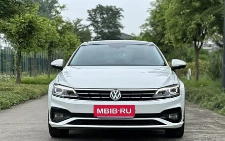Volkswagen Passat B8 рестайлинг, 2022 год, 1 950 004 рублей, 2 фотография
