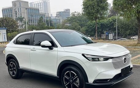 Honda Vezel, 2022 год, 1 783 000 рублей, 2 фотография