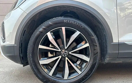 Volkswagen T-Roc I, 2023 год, 1 380 888 рублей, 18 фотография