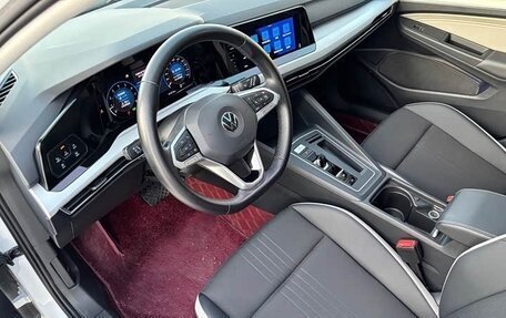 Volkswagen Golf VIII, 2021 год, 1 900 000 рублей, 5 фотография