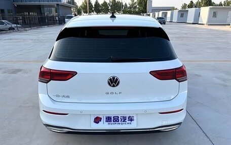 Volkswagen Golf VIII, 2021 год, 1 900 000 рублей, 4 фотография