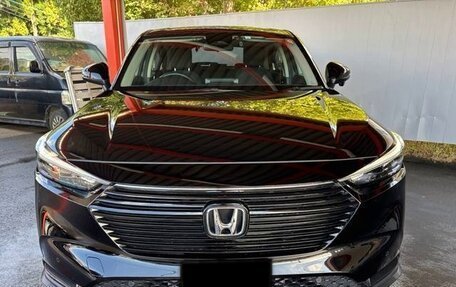 Honda Vezel, 2023 год, 1 956 632 рублей, 2 фотография