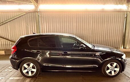 BMW 1 серия, 2010 год, 800 000 рублей, 4 фотография
