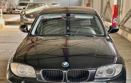 BMW 1 серия, 2010 год, 800 000 рублей, 2 фотография