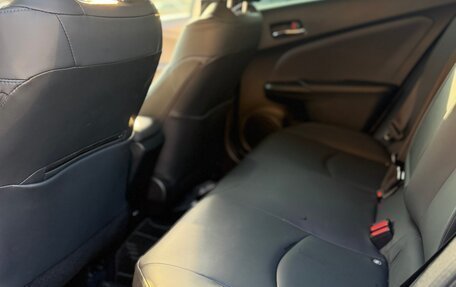 Toyota Prius IV XW50, 2022 год, 2 050 000 рублей, 18 фотография