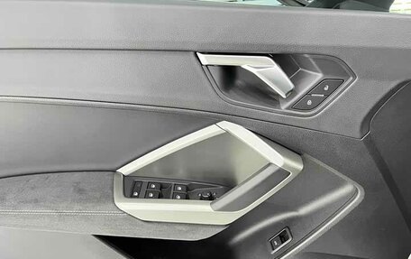 Audi Q3, 2022 год, 2 700 000 рублей, 4 фотография