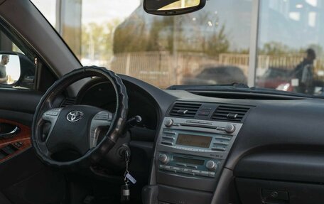 Toyota Camry, 2008 год, 1 050 000 рублей, 10 фотография
