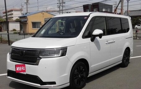 Honda Stepwgn, 2023 год, 2 408 153 рублей, 1 фотография