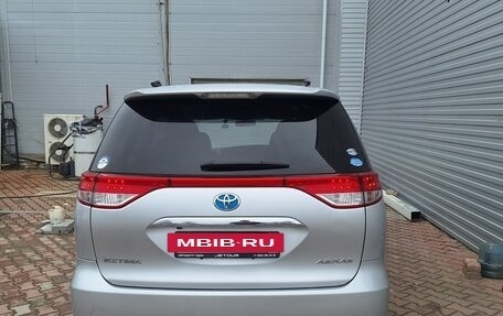 Toyota Estima III рестайлинг -2, 2010 год, 1 550 000 рублей, 2 фотография