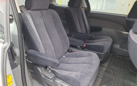 Toyota Estima III рестайлинг -2, 2010 год, 1 550 000 рублей, 16 фотография
