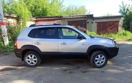 Hyundai Tucson III, 2005 год, 750 000 рублей, 5 фотография