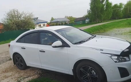 Chevrolet Cruze II, 2014 год, 770 000 рублей, 3 фотография