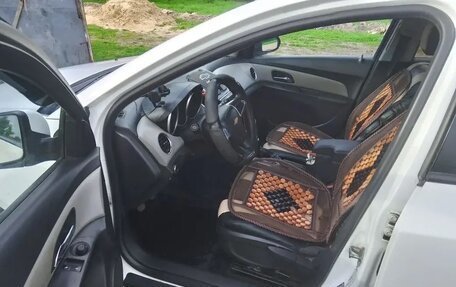 Chevrolet Cruze II, 2014 год, 770 000 рублей, 6 фотография
