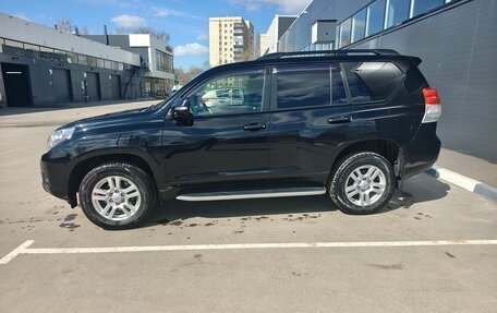 Toyota Land Cruiser Prado 150 рестайлинг 2, 2010 год, 2 850 000 рублей, 3 фотография