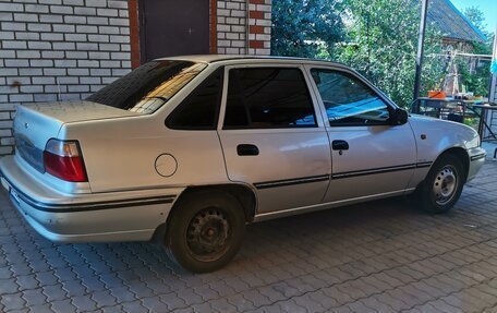 Daewoo Nexia I рестайлинг, 2004 год, 175 000 рублей, 18 фотография